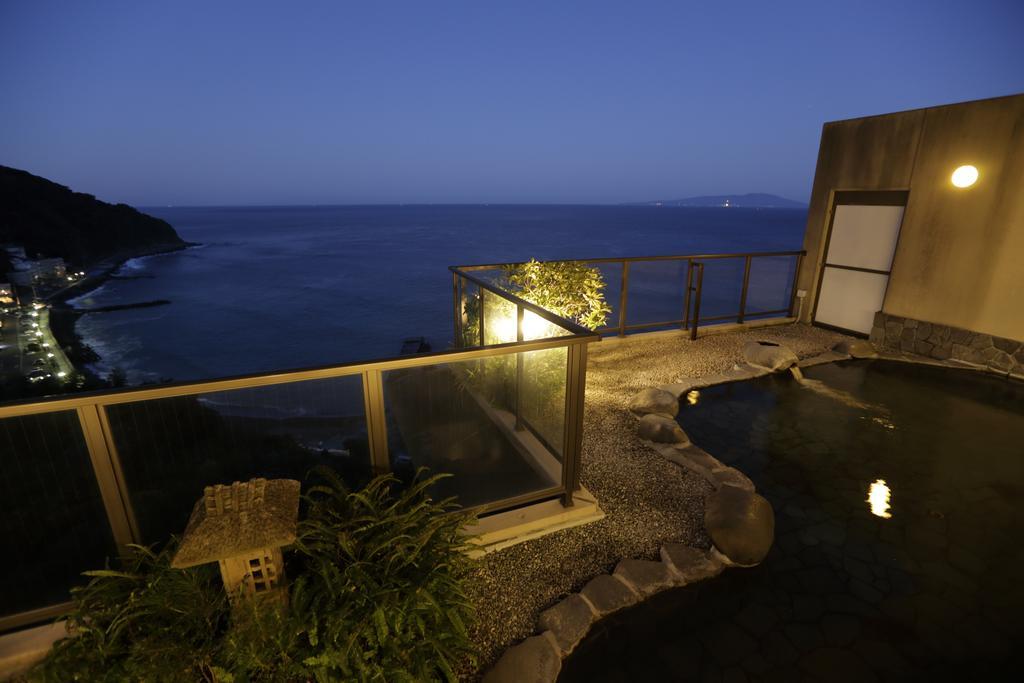 Izu Retreat By Onko Chishin Hotel Хигашиизу Екстериор снимка