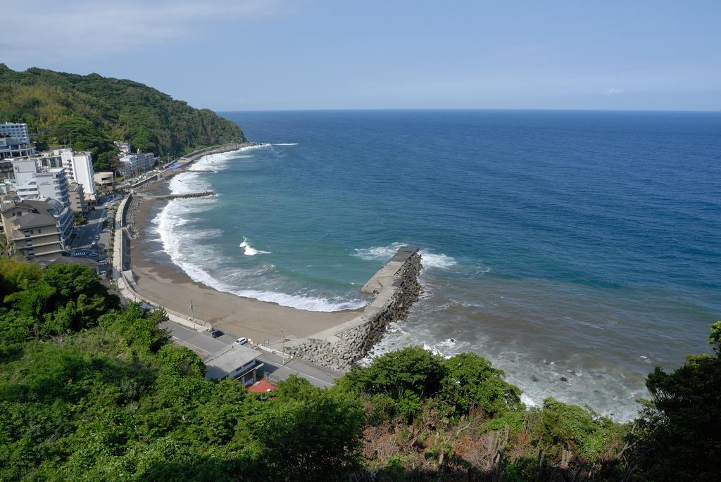 Izu Retreat By Onko Chishin Hotel Хигашиизу Екстериор снимка
