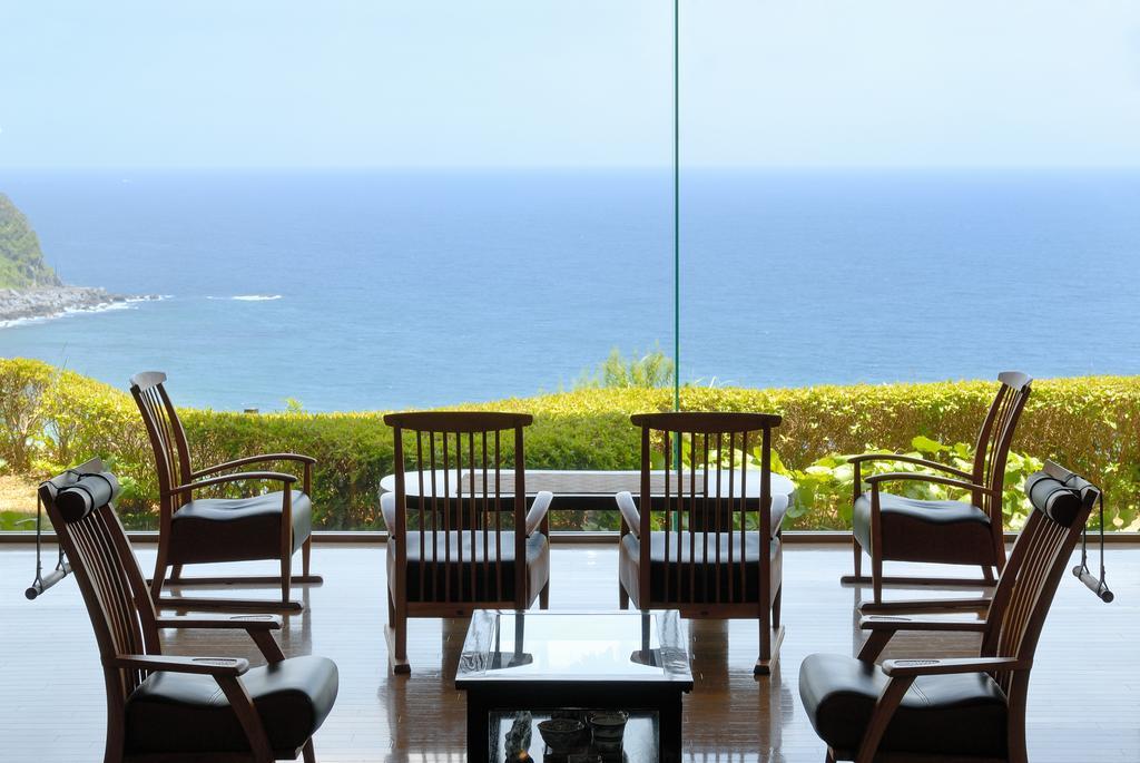 Izu Retreat By Onko Chishin Hotel Хигашиизу Екстериор снимка