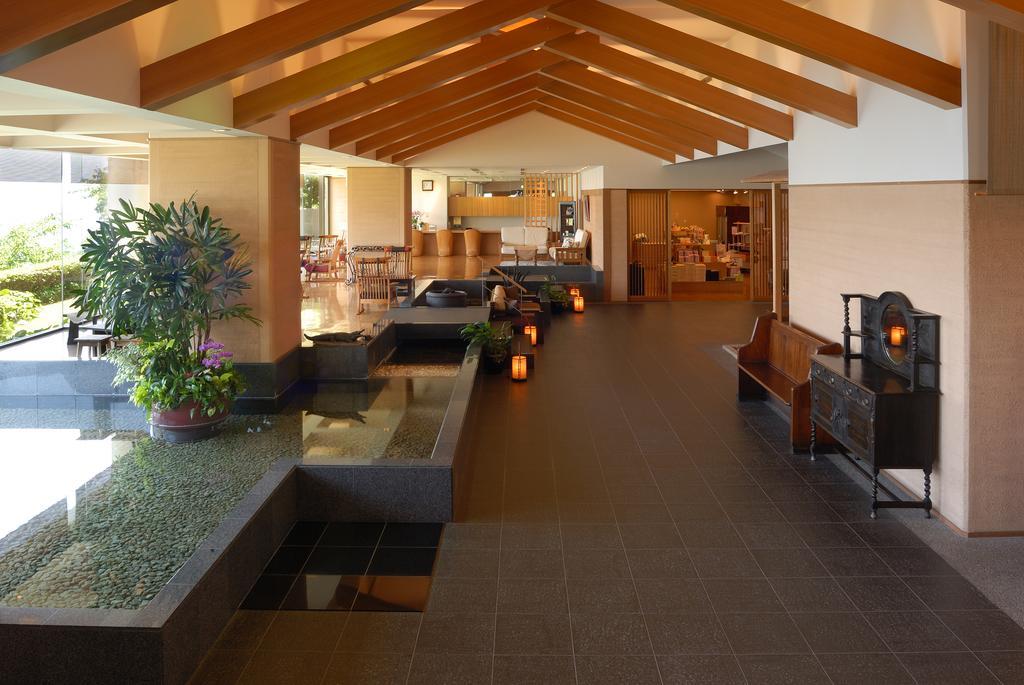 Izu Retreat By Onko Chishin Hotel Хигашиизу Екстериор снимка
